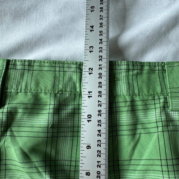 Izod Performx‎ Men's Chino Performance Plaid Golf Shorts Green 36 Outdoor FXG - Picture 10 of 14
